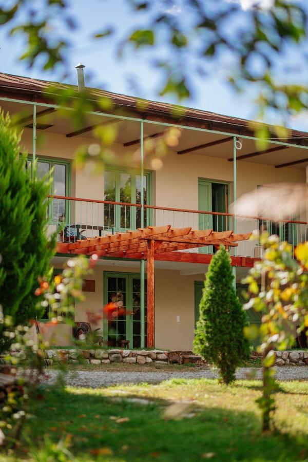 Casa Akacia Hotel Telavi Kültér fotó